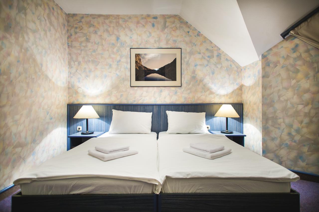 Hotel Dravograd Buitenkant foto