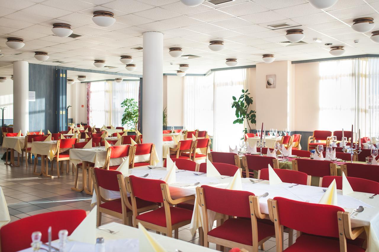 Hotel Dravograd Buitenkant foto